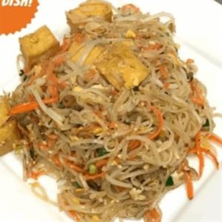 Savor Our Khao Pad