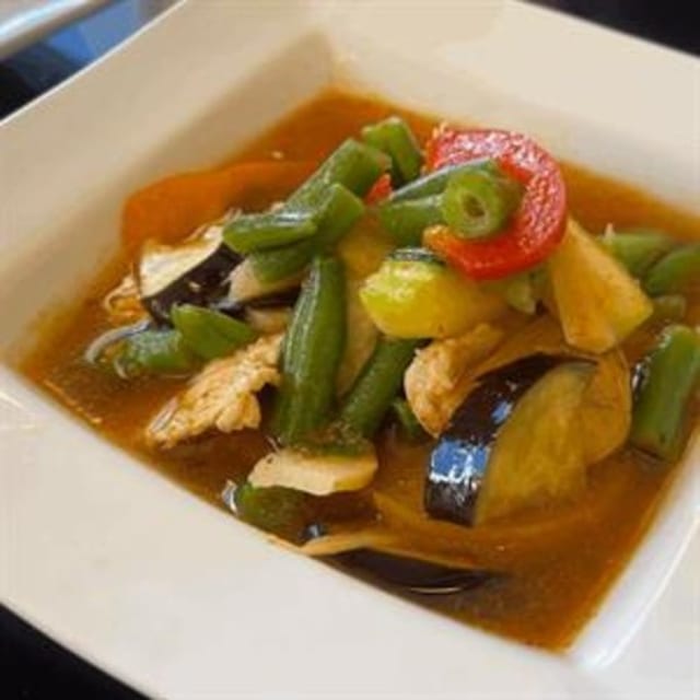 Jungle Curry Lunch.